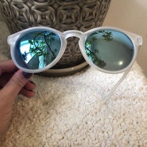 SUNSKI GLASSES